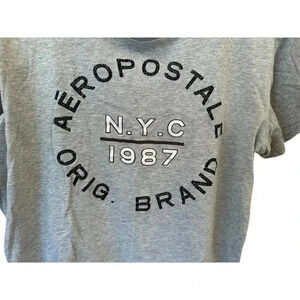 Aeropostale Men’s T-Shirt - Size Small - Y2K NYC Graphic